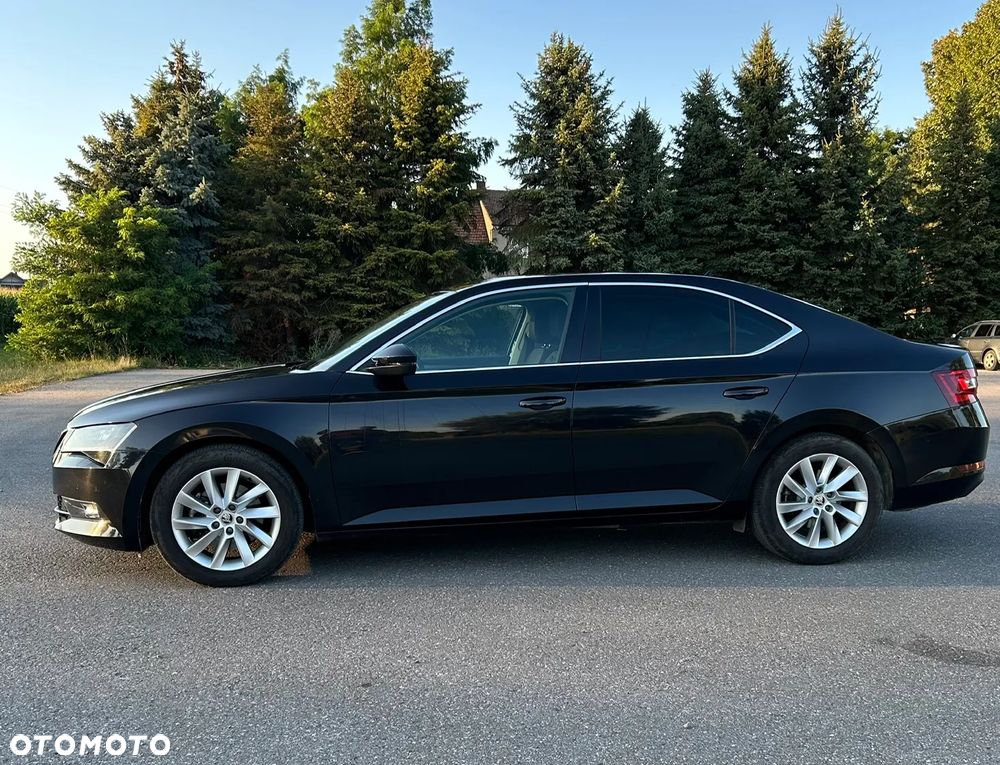 Skoda Superb 1.8 TSI Ambition DSG - 4