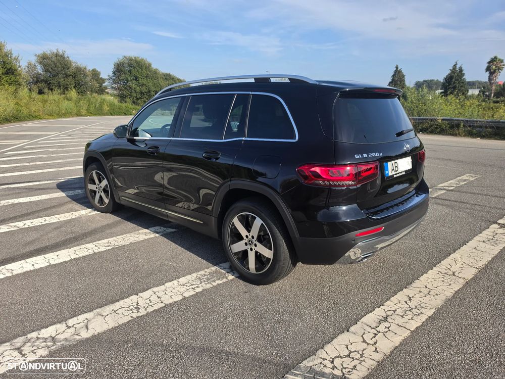 Mercedes-Benz GLB 200 d 8G-DCT Progressive Advanced — fotografia 3