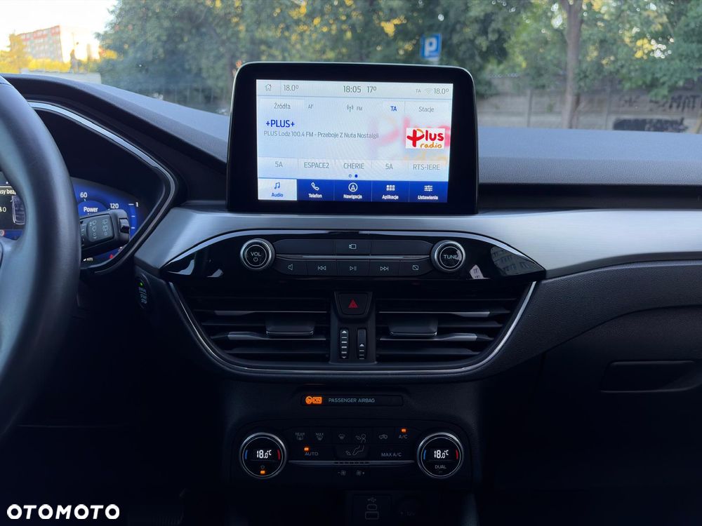 Ford Kuga 2.5 FHEV FWD Titanium - 21