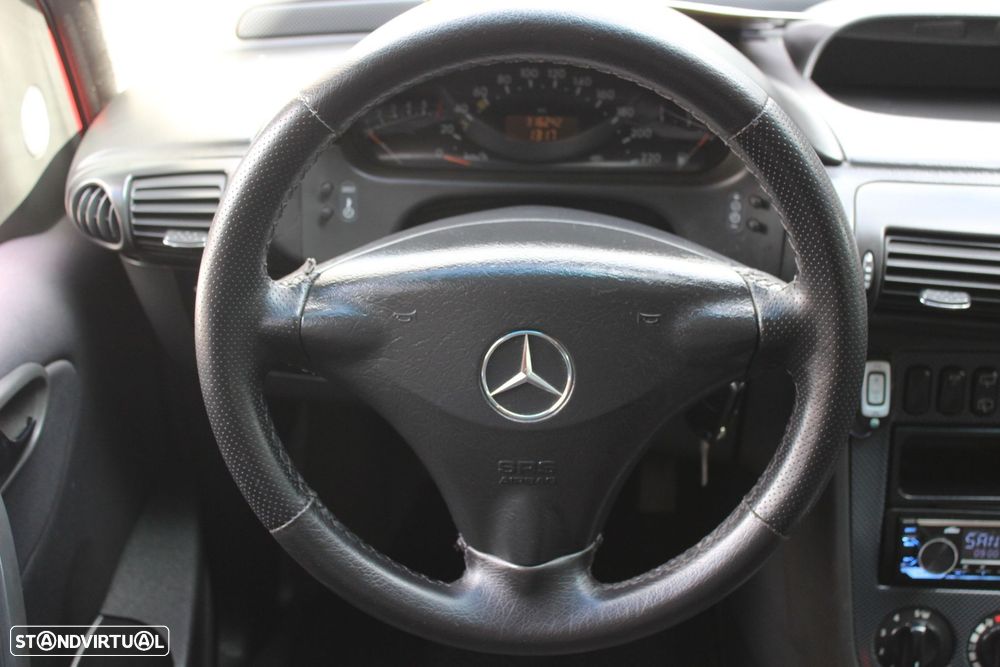 Mercedes-Benz Vaneo 1.7 CDi Family 7L - 12