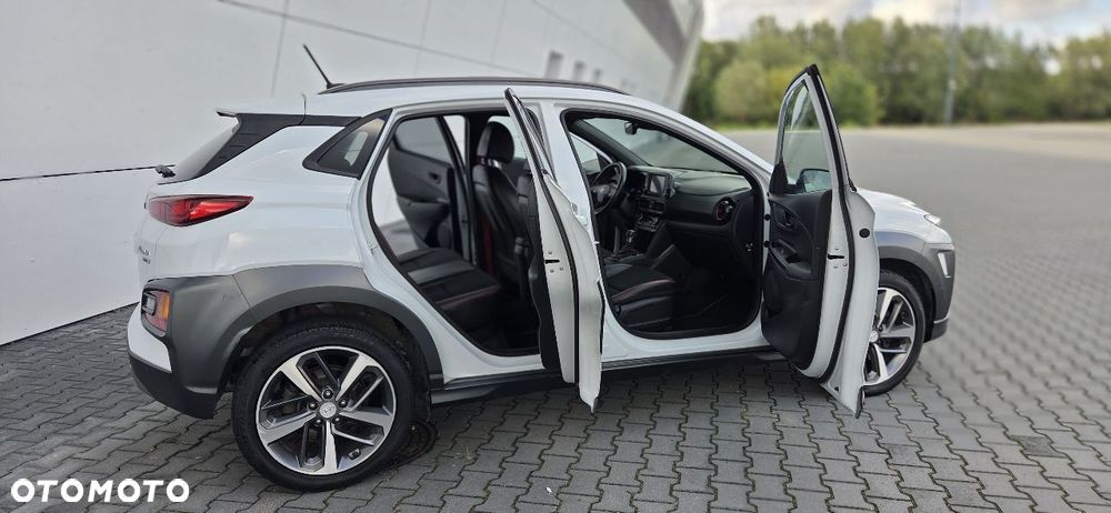 Hyundai Kona 1.6 CRDi DCT 4WD Premium - 23