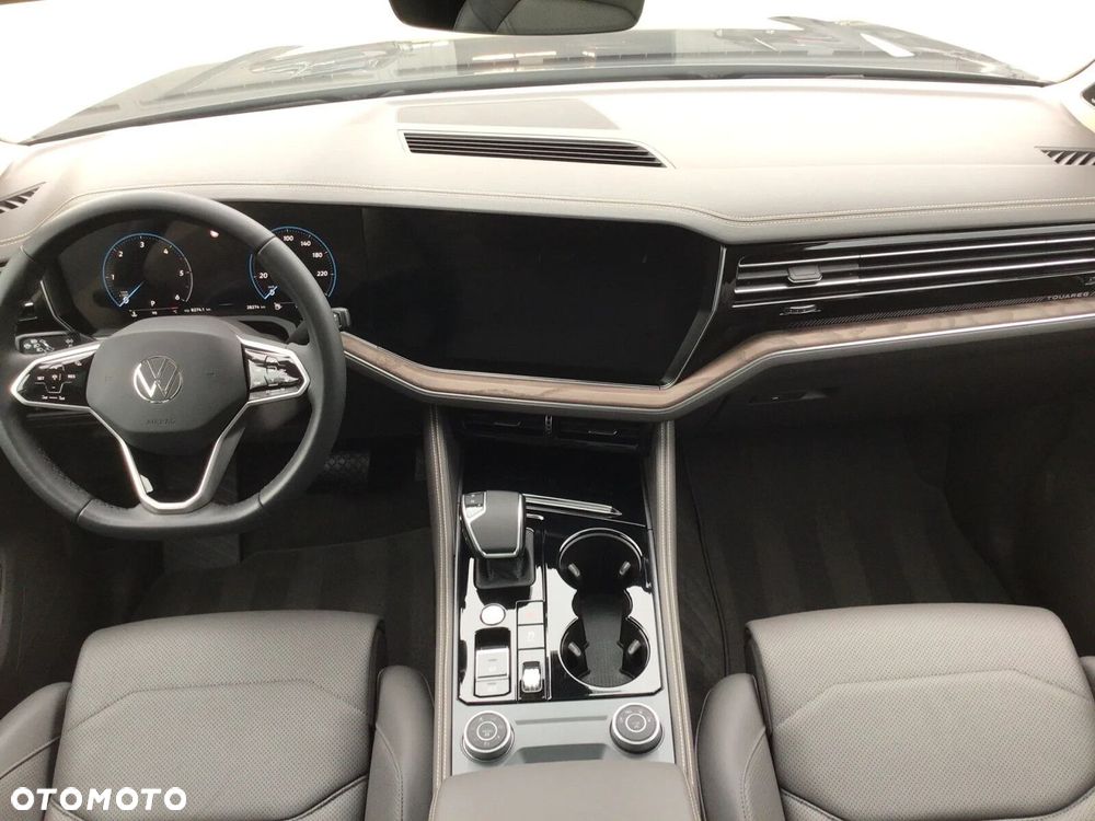 Volkswagen Touareg 3.0 V6 TDI 4Motion Elegance - 2