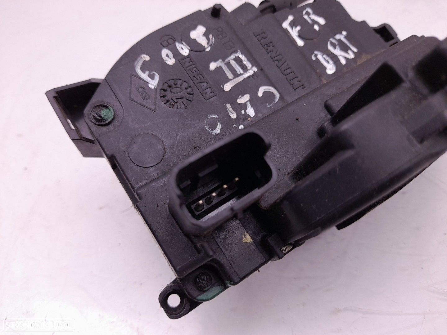 Fechadura / fecho porta frente direito RENAULT Clio III (BR0/1, CR0/1) - 3