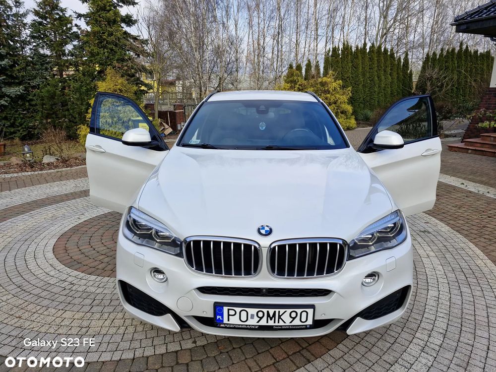 BMW X6 xDrive40d - 9