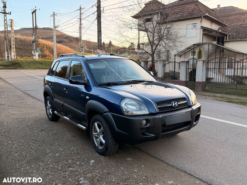 Hyundai Tucson 2.0 CRDI VGT 4WD - 2