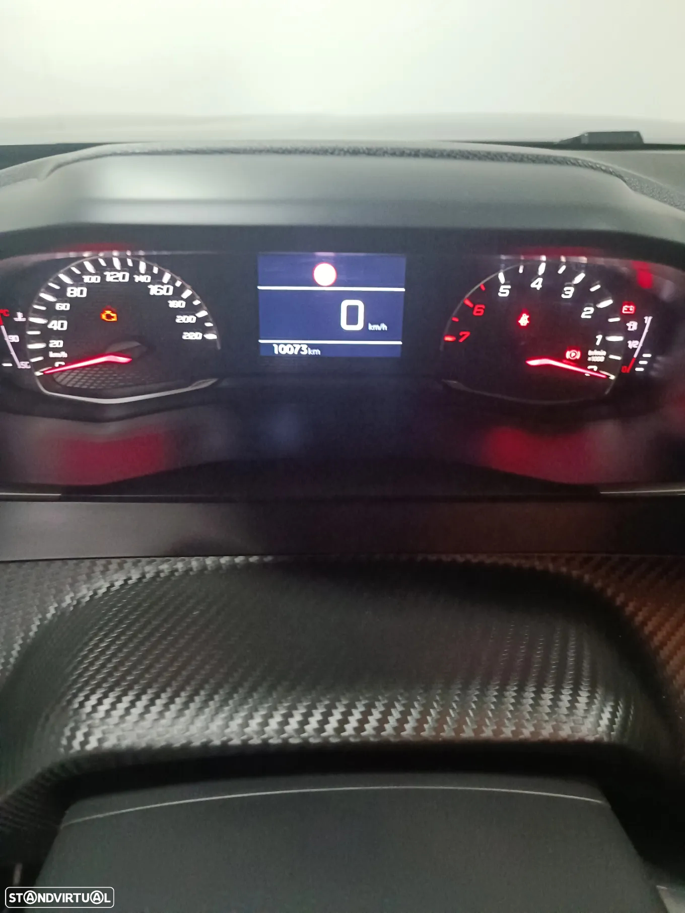 Peugeot 2008 1.2 PureTech Active Pack - 24