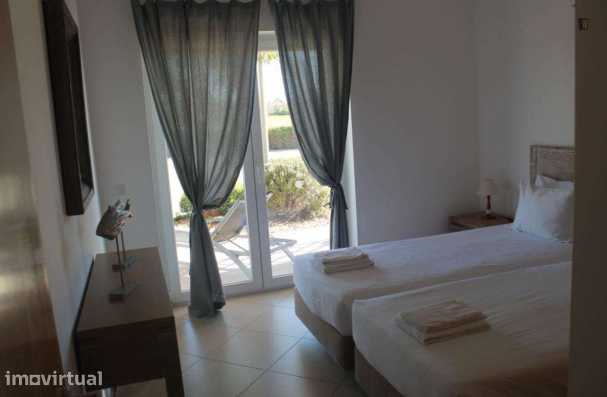 Apartamento com 1 quartos - localizado em Tavira - Grande imagem: 2/18