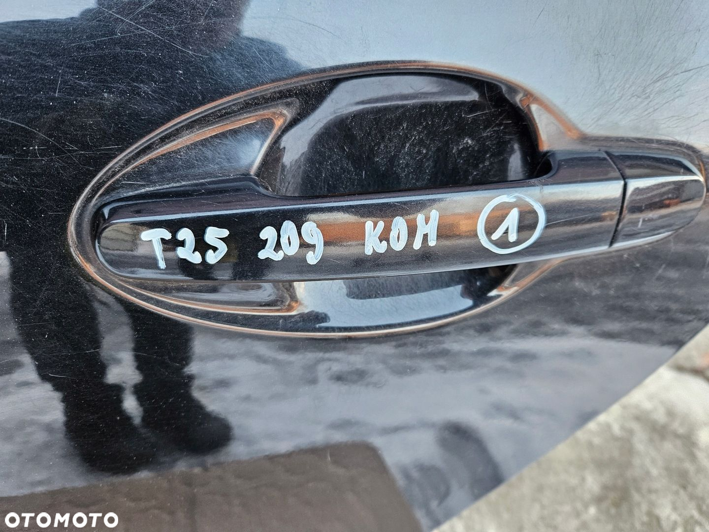 TOYOTA AVENSIS T25 03-08 KOMBI DRZWI LEWY TYŁ 209 - 3