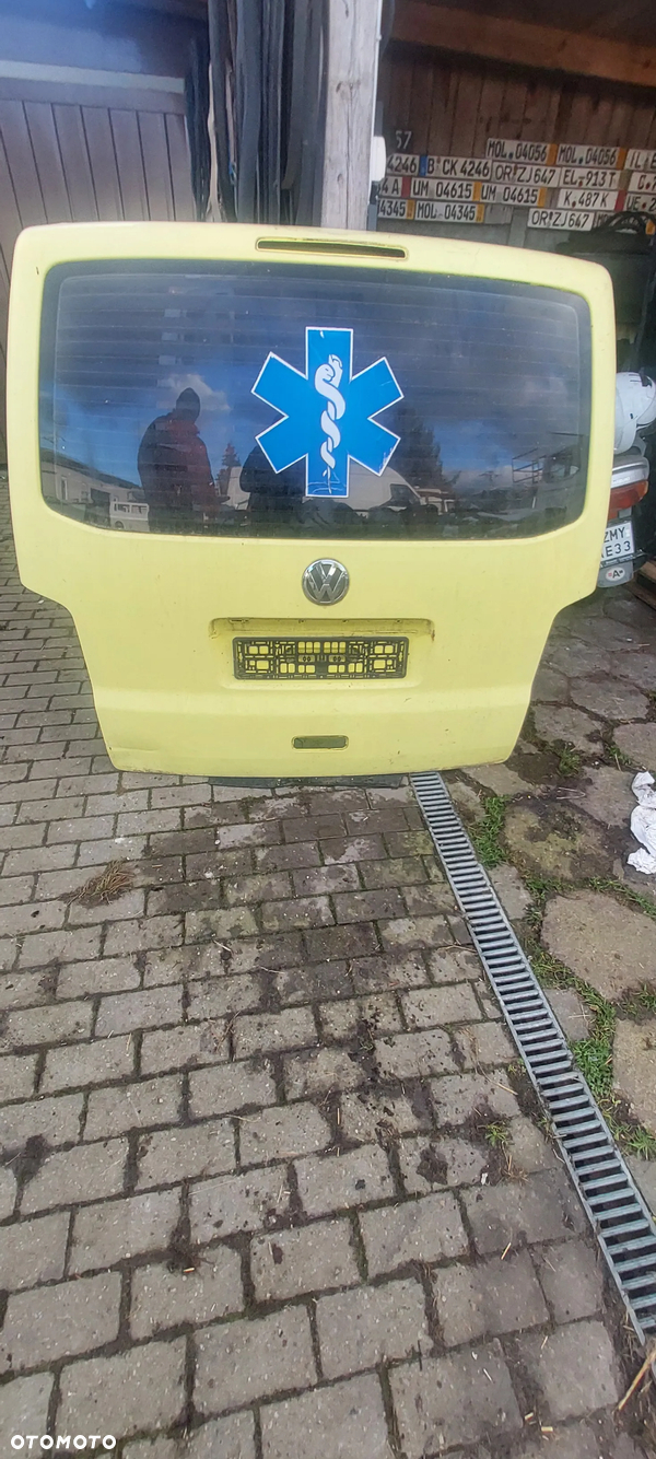 Klapa bagażnika vw t5