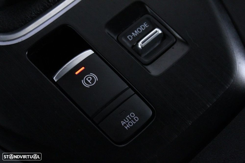 Nissan Qashqai 1.3 DIG-T N-Connecta - 29