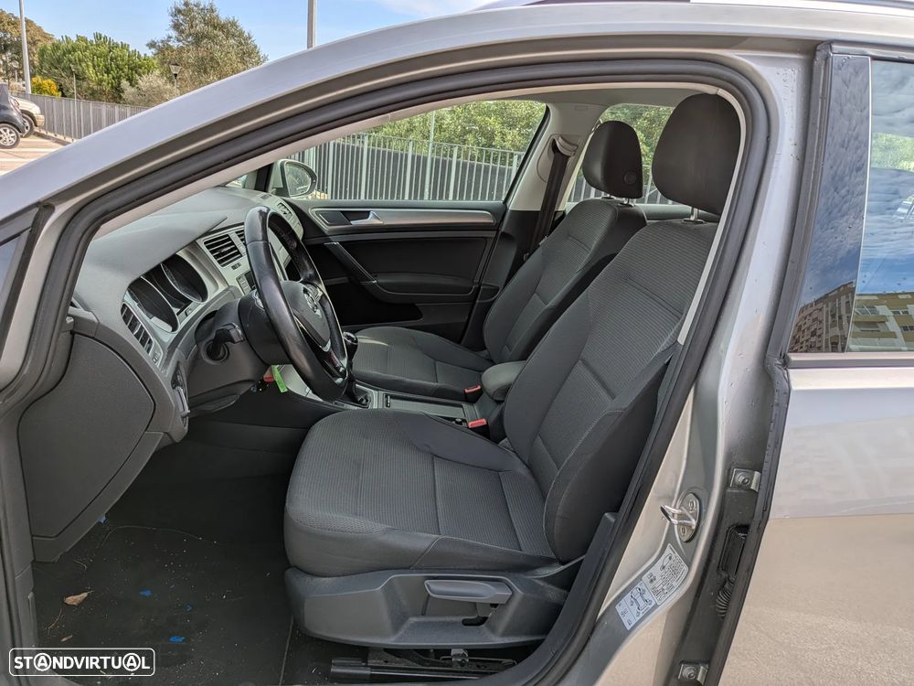 VW Golf Variant 1.6 TDi BlueMotion Confortline - 4