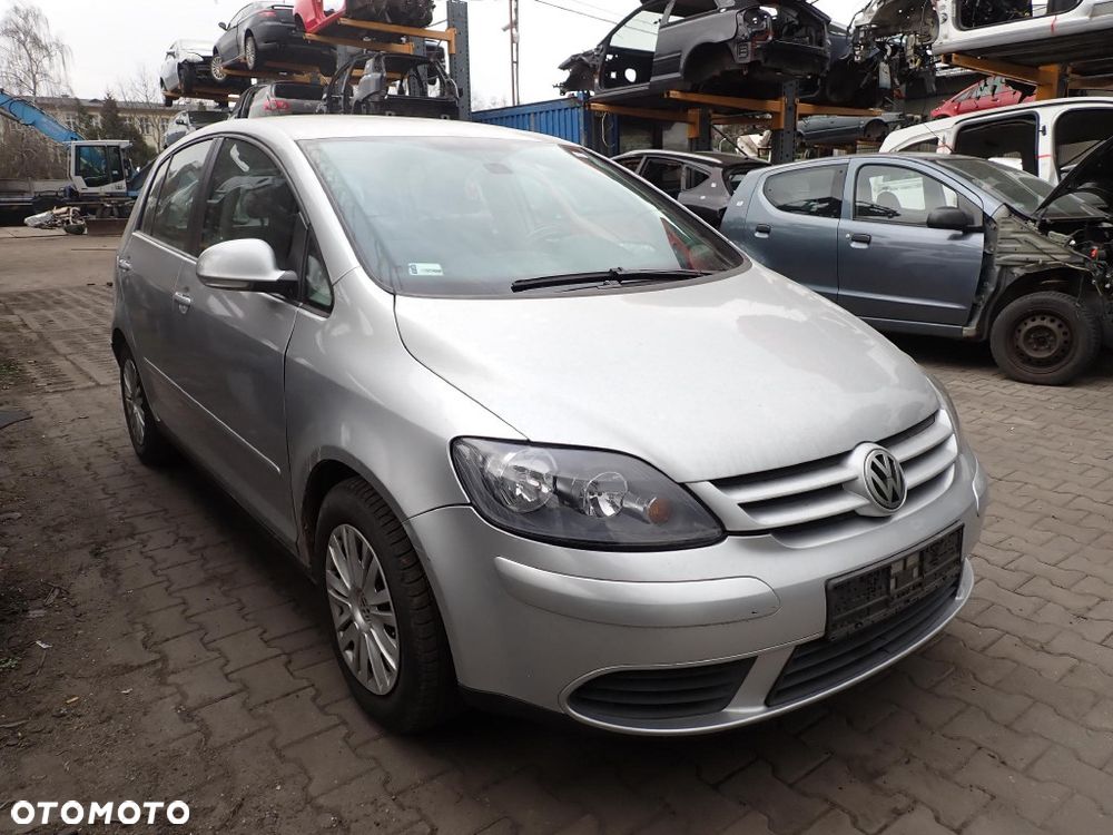 CZĘŚCI - Vw Golf V plus 1,6 102KM BSE HB 5D GVY lakier LA7W 2005r. INDEX - 9943 - 2
