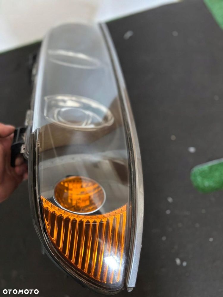 LAMPA PRAWA REFLEKTOR PRAWY BMW E39 LIFT ZWYKŁA SOCZEWKA H7 POMARAŃCZOWY EU - 6