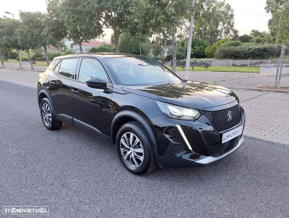 Peugeot e-2008 50 kWh Active Pack — fotografia 4