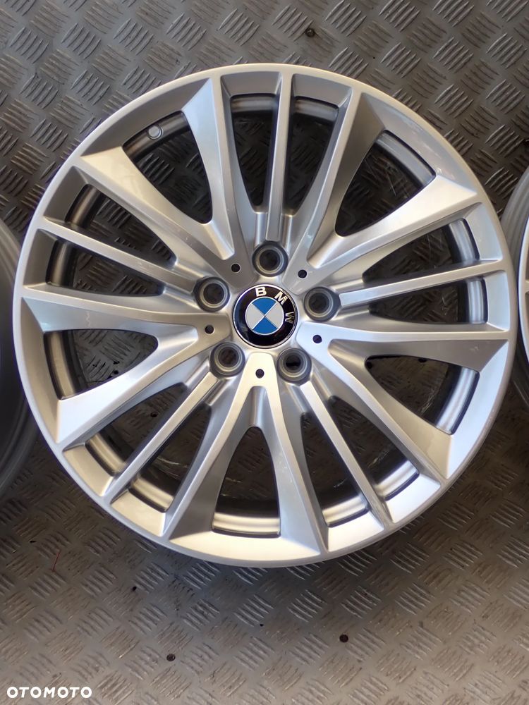FELGI ALUMINIOWE BMW 2X 9JX19  ET 44 5X120  6791384 / 2X 8,5JX19  ET 33  5X120  6791383 - 6