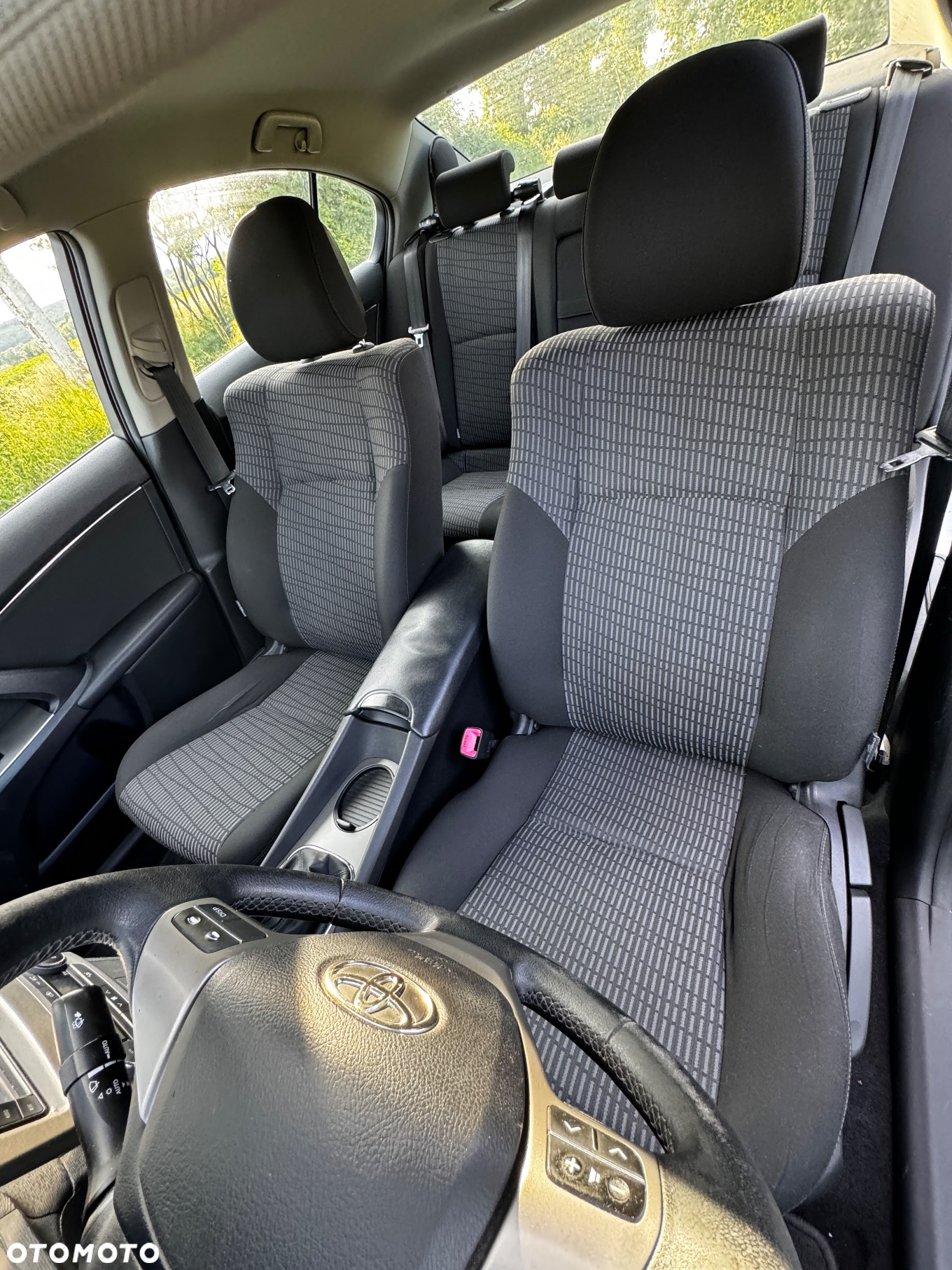 Toyota Avensis 2.0 D-4D Luna - 7