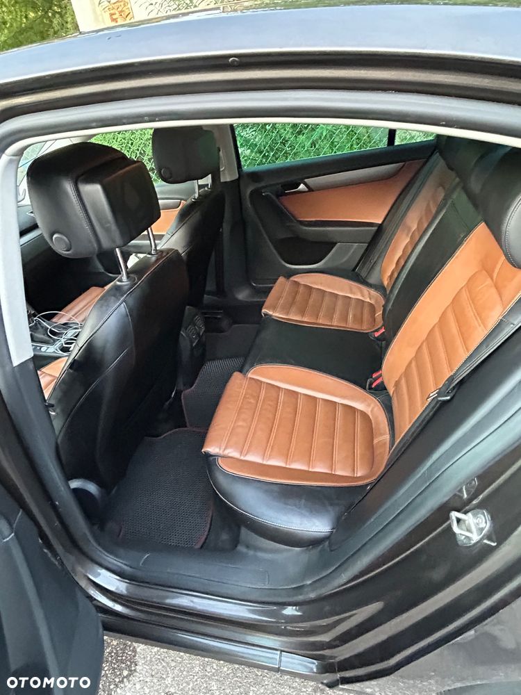 Volkswagen Passat 1.4 TSI Comfortline - 11