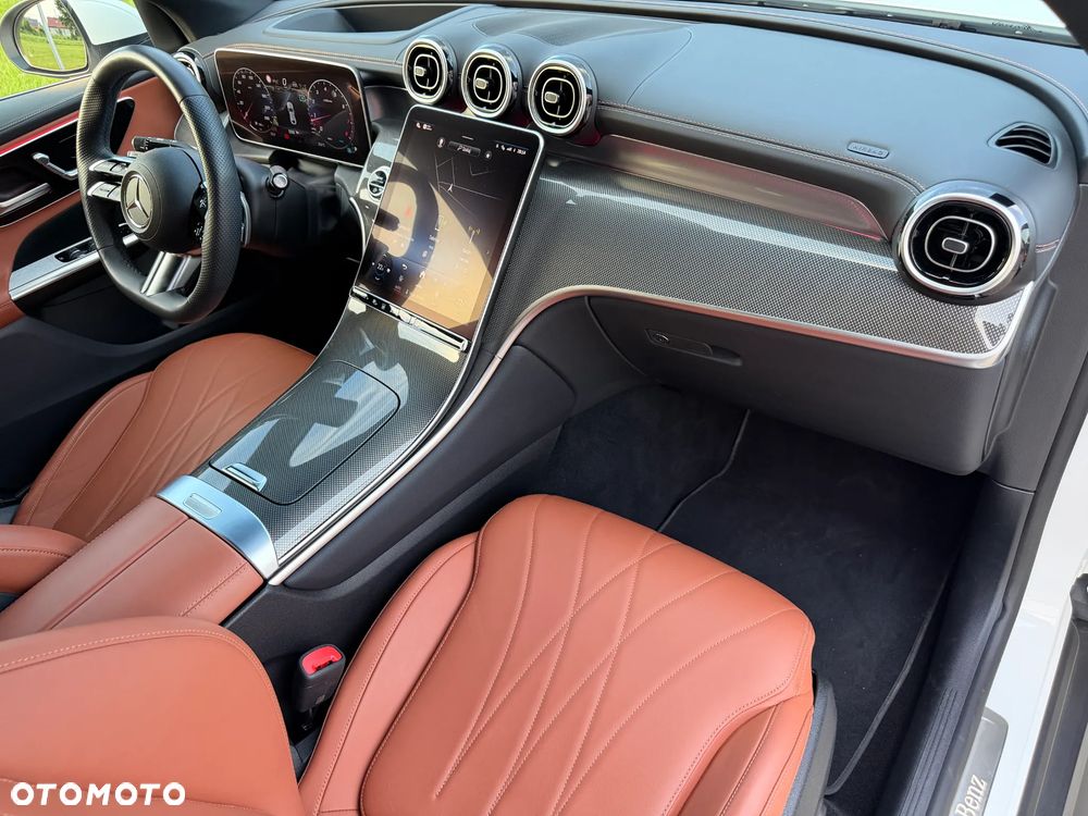 Mercedes-Benz GLC 300 mHEV 4-Matic AMG Line - 27