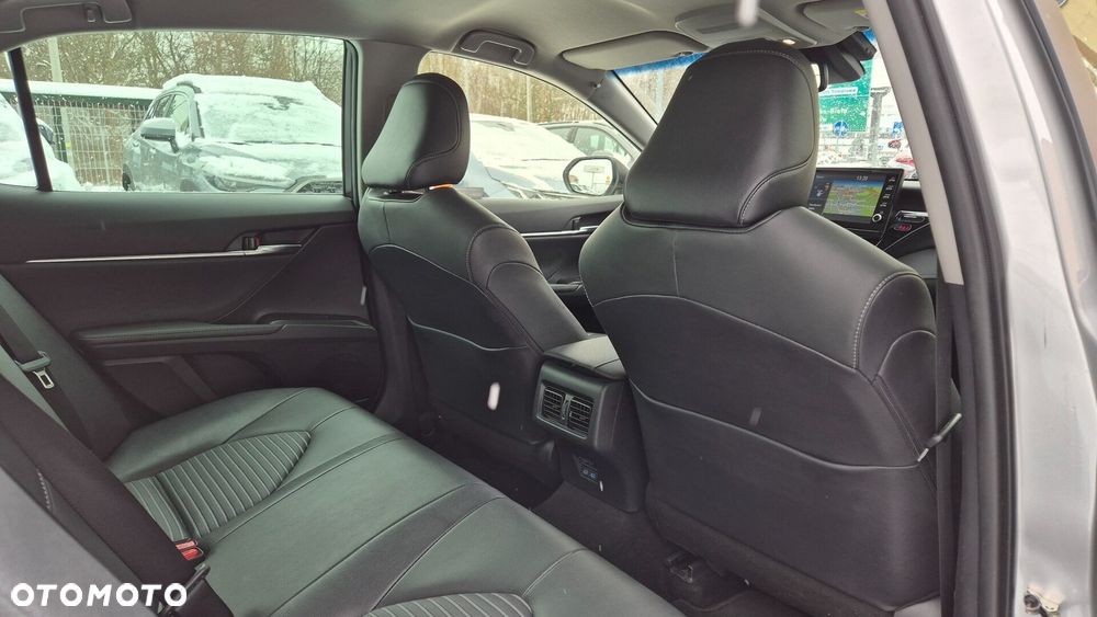 Toyota Camry 2.5 Hybrid Prestige CVT - 8