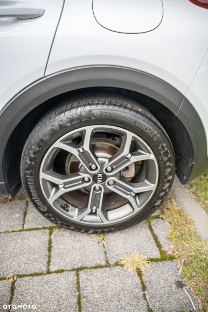 Kia XCeed - 13
