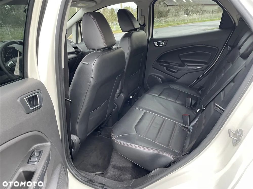 Ford EcoSport - 24