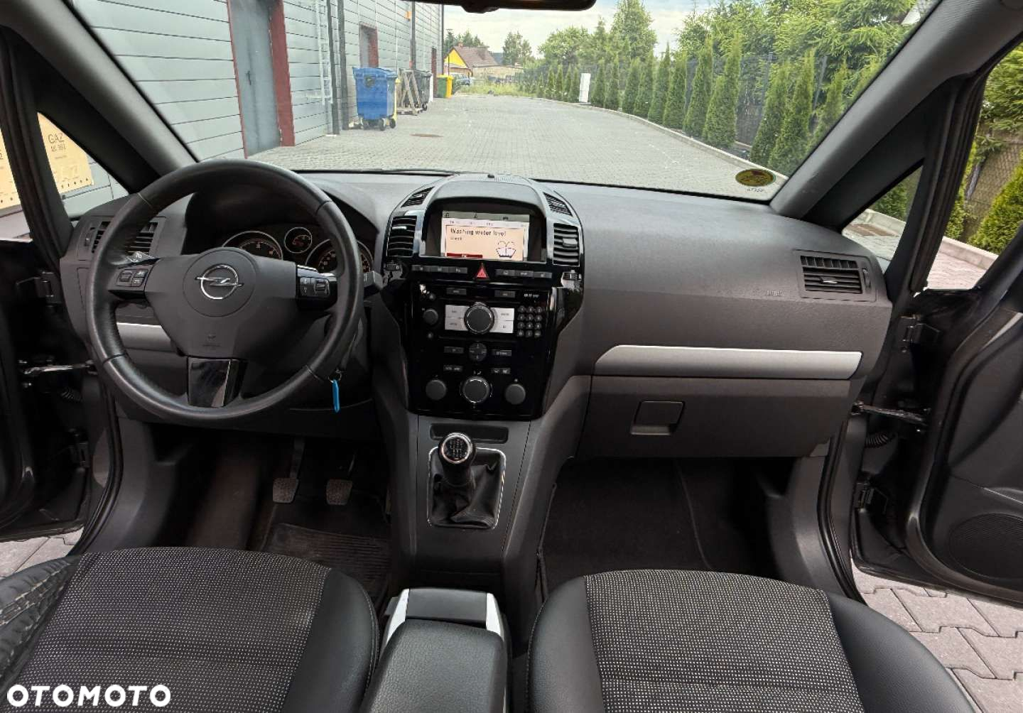 Opel Zafira - 18