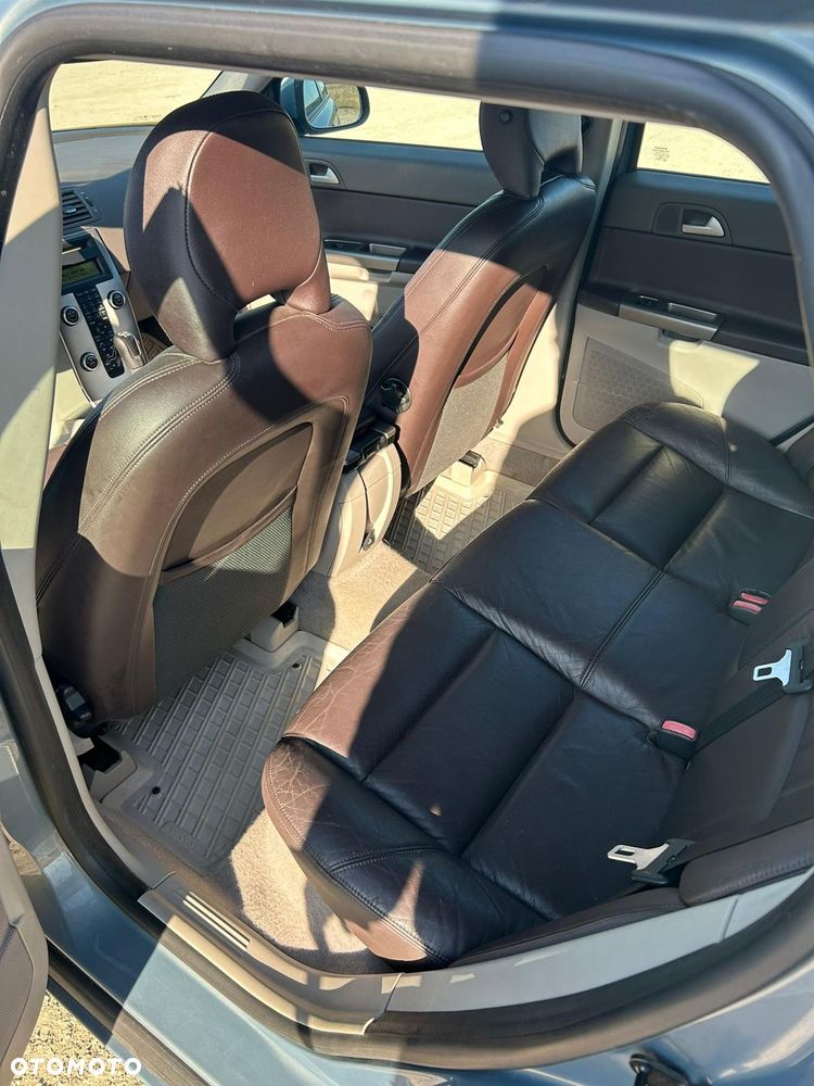 Volvo V50 2.0D DPF Summum - 15