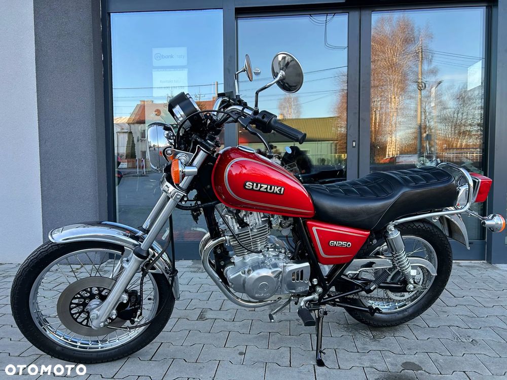 Suzuki GN - 9