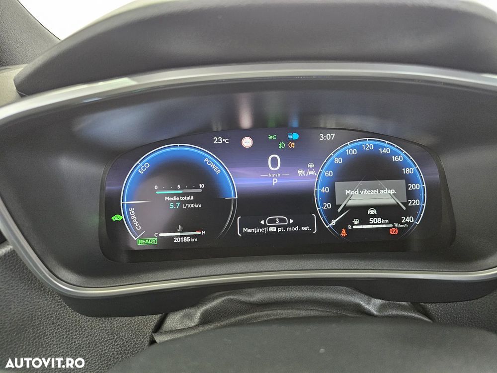 Toyota Corolla 1.8 HSD Business - 12