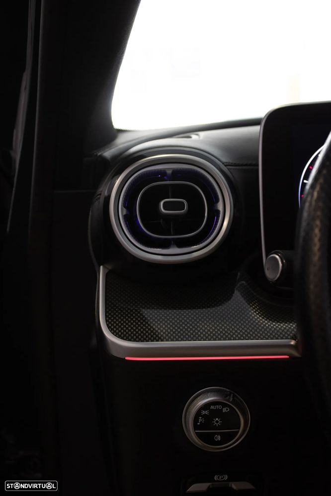 Mercedes-Benz C 300 e T 9G-TRONIC AMG Line - 20