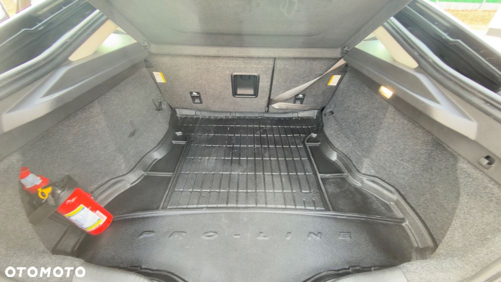 Ford Mondeo - 26