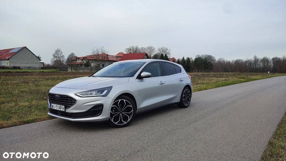 Ford Focus 1.0 EcoBoost Hybrid ACTIVE X - 1