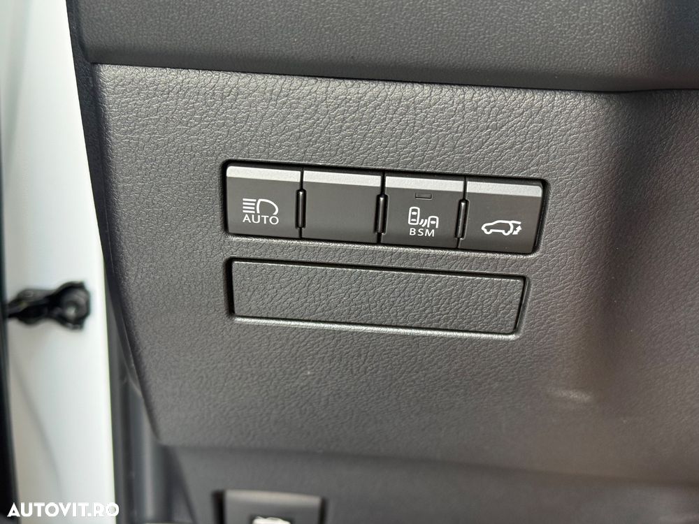 Lexus Seria NX 300h E-FOUR Luxury Line - 17
