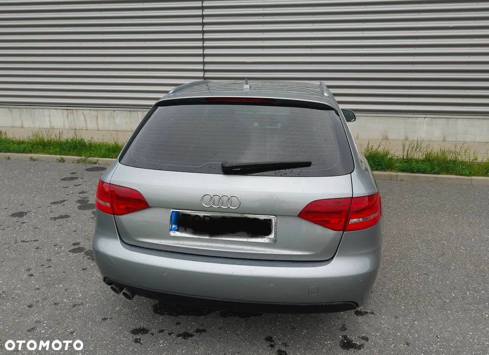 Audi A4 Avant 2.0 TDI - 20