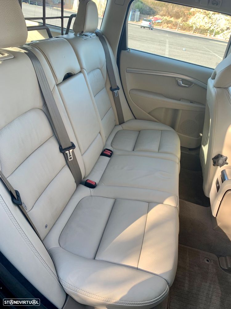 Volvo XC 70 2.0 D4 Momentum Start/Stop - 9