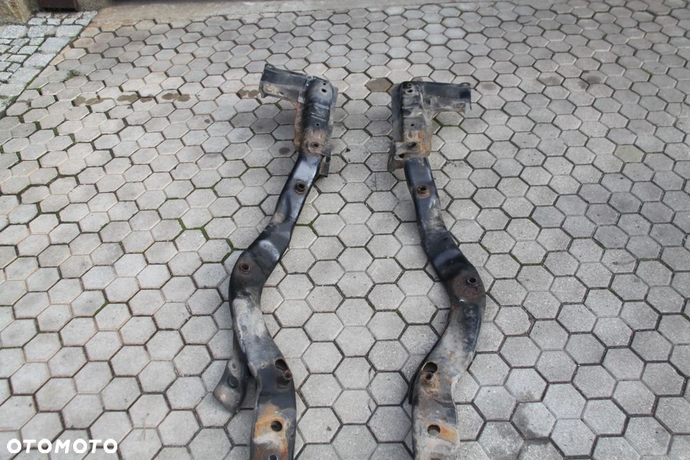 SUBARU FORESTER II SG 02->07R Belka  Zawieszenia  Rama  Trewers LEWY / PRAWY - 5