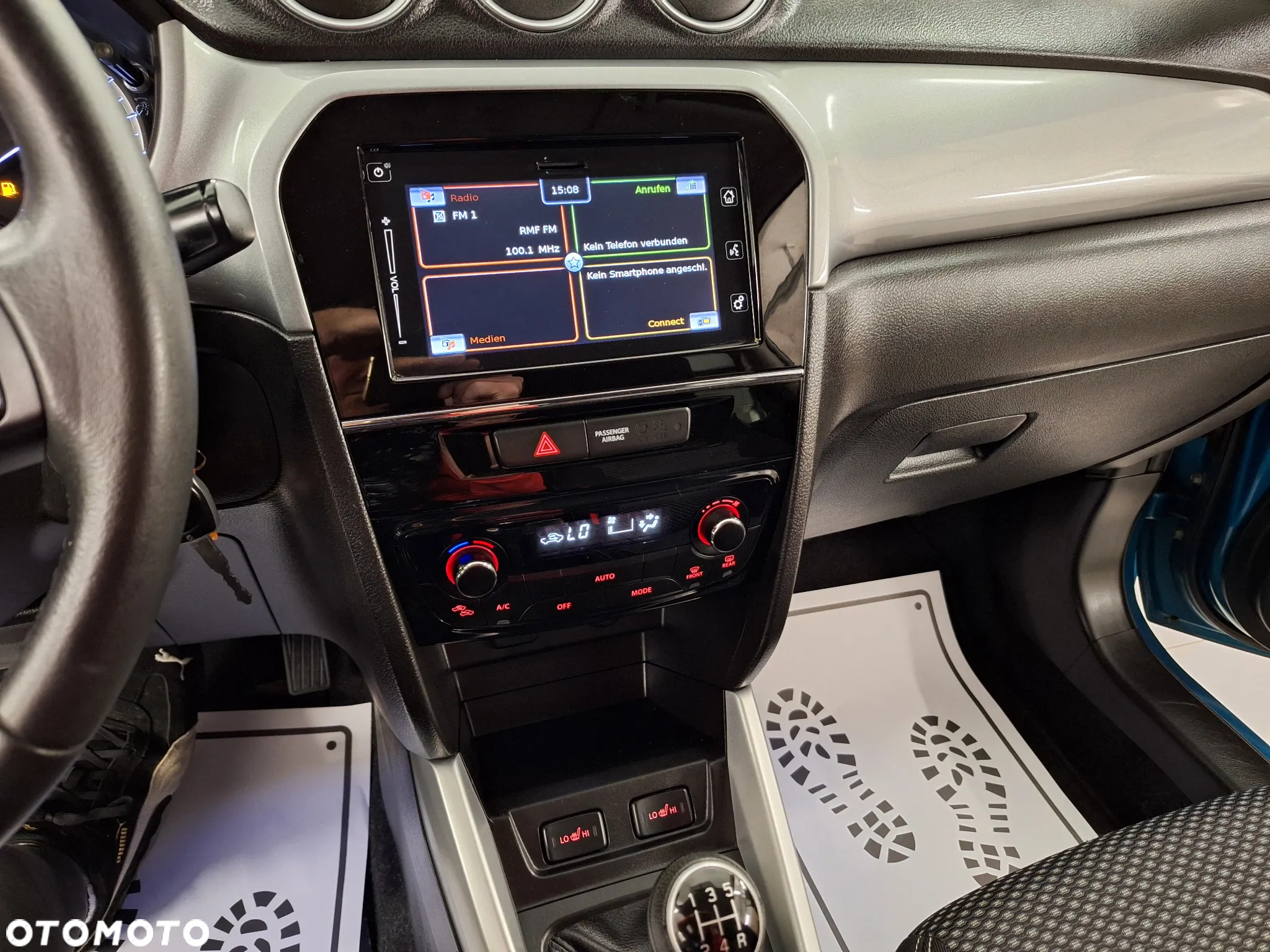 Suzuki Vitara 1.6 Premium 2WD - 32