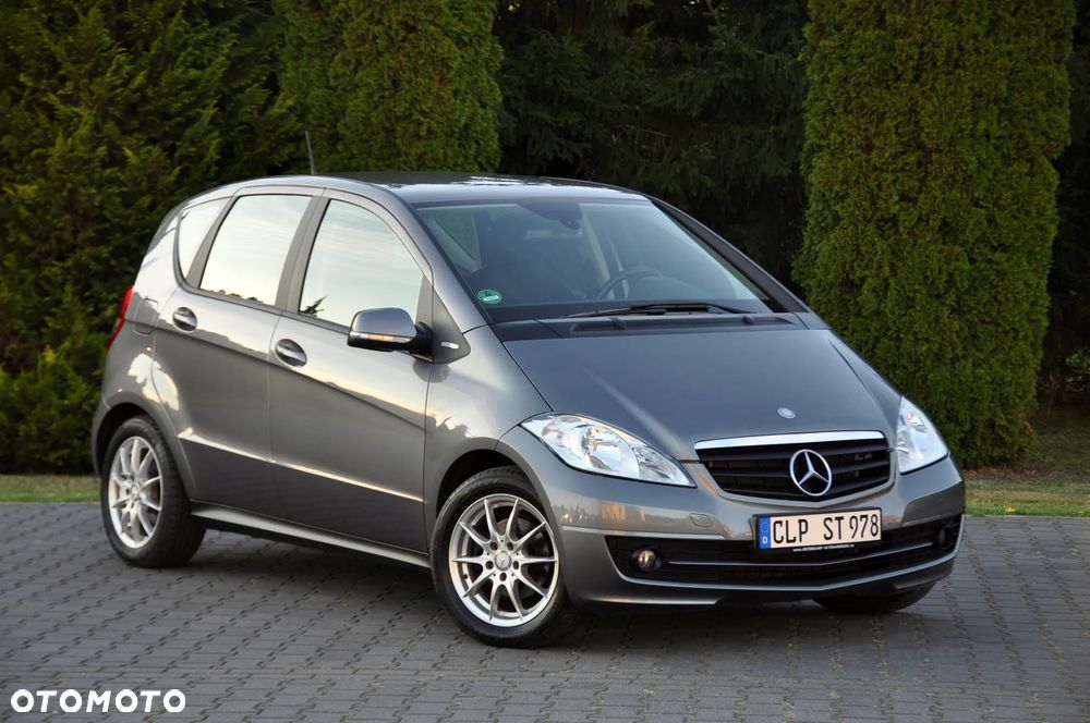 Mercedes-Benz Klasa A 160 BlueEFFICIENCY Elegance Special Edition - 2