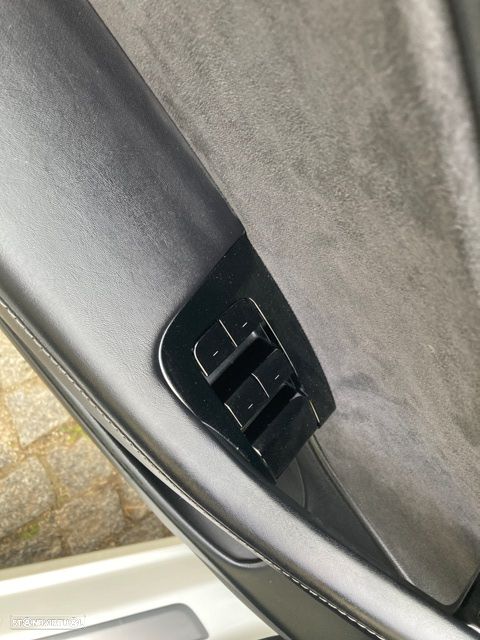 Tesla Model 3 Long Range Tração Integral - 29