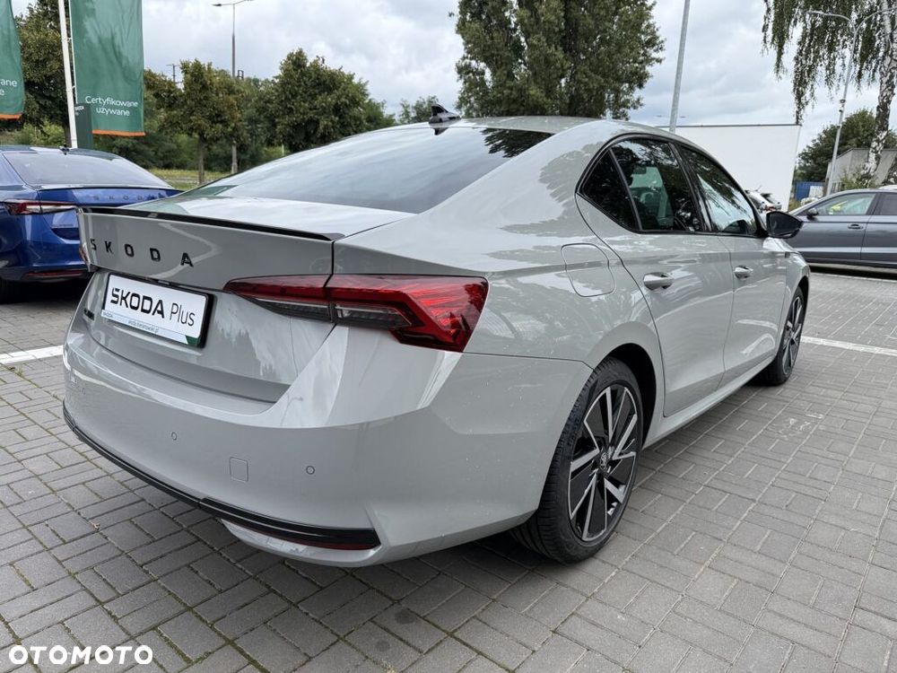 Skoda Octavia 1.5 TSI mHEV Sportline DSG - 10