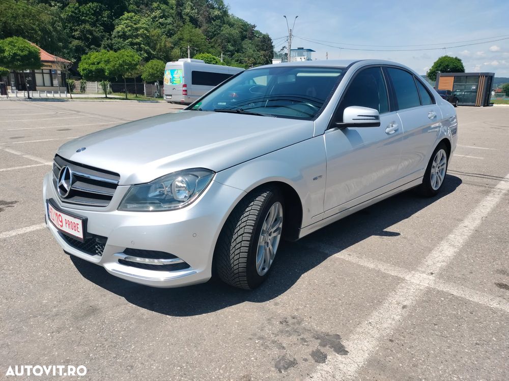 Mercedes-Benz C 180 BlueEFFICIENCY Avantgarde - 22