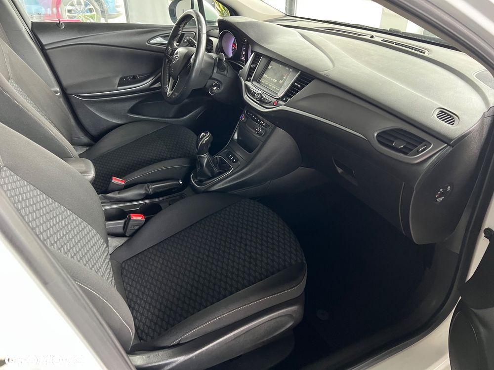 Opel Astra - 29