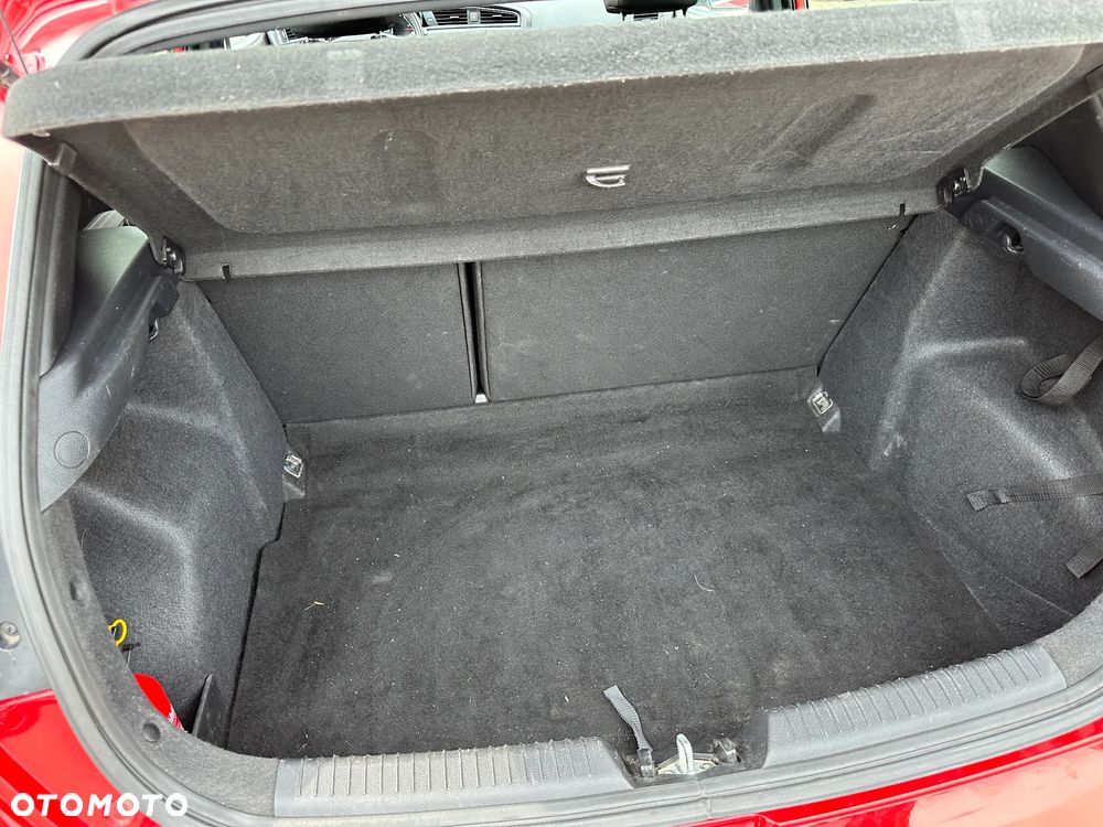 Kia Ceed - 29