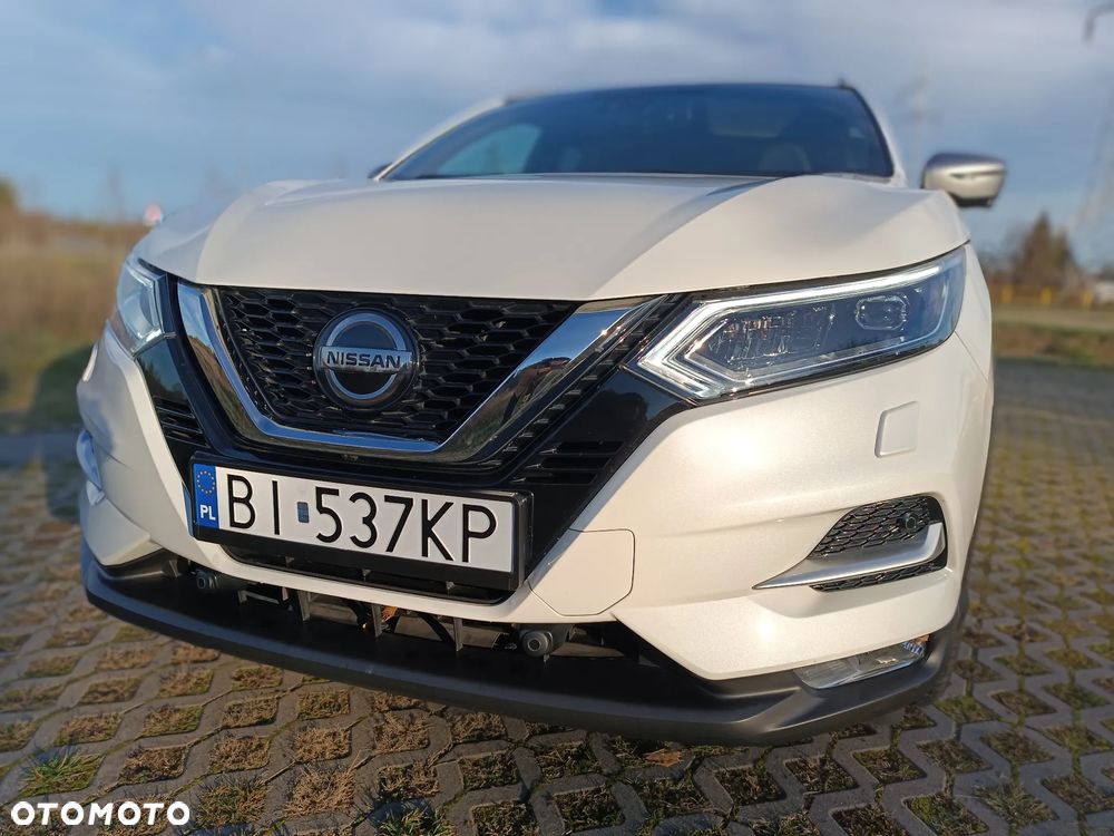 Nissan Qashqai 1.6 DCi TEKNA+ - 6