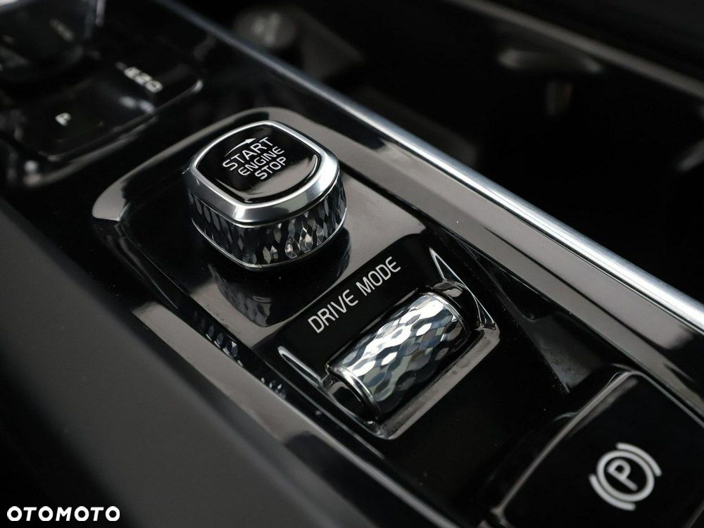 Volvo XC 60 T6 AWD Recharge Geartronic Inscription - 31