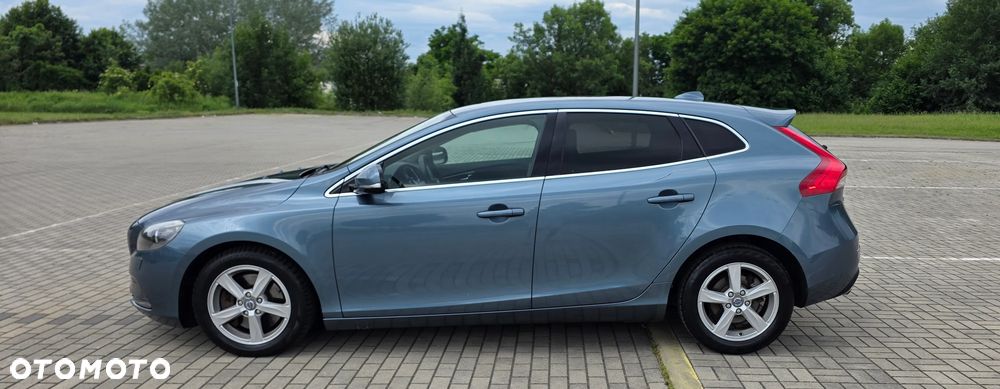Volvo V40 D3 Momentum - 5