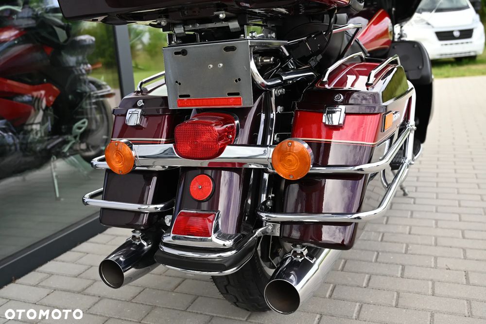 Harley-Davidson FLHTCU Ultra - 36