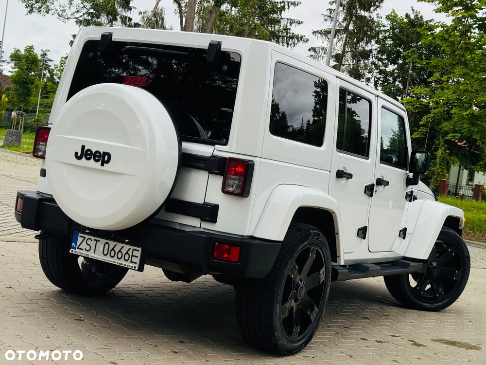Jeep Wrangler Unlimited 2.8 CRD DPF Automatik Sahara - 14