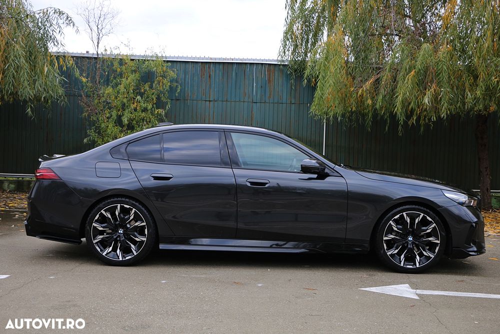 BMW Seria 5 520d AT MHEV - 22