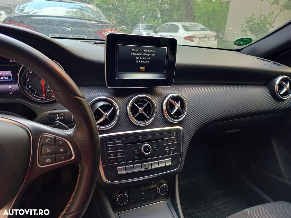 Mercedes-Benz A 180 7G-DCT - 8